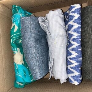 WOMEN'S XS CLASSIC CASUAL NOT SO MYSTERY BOX